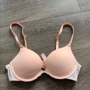 Victoria Secret Bra